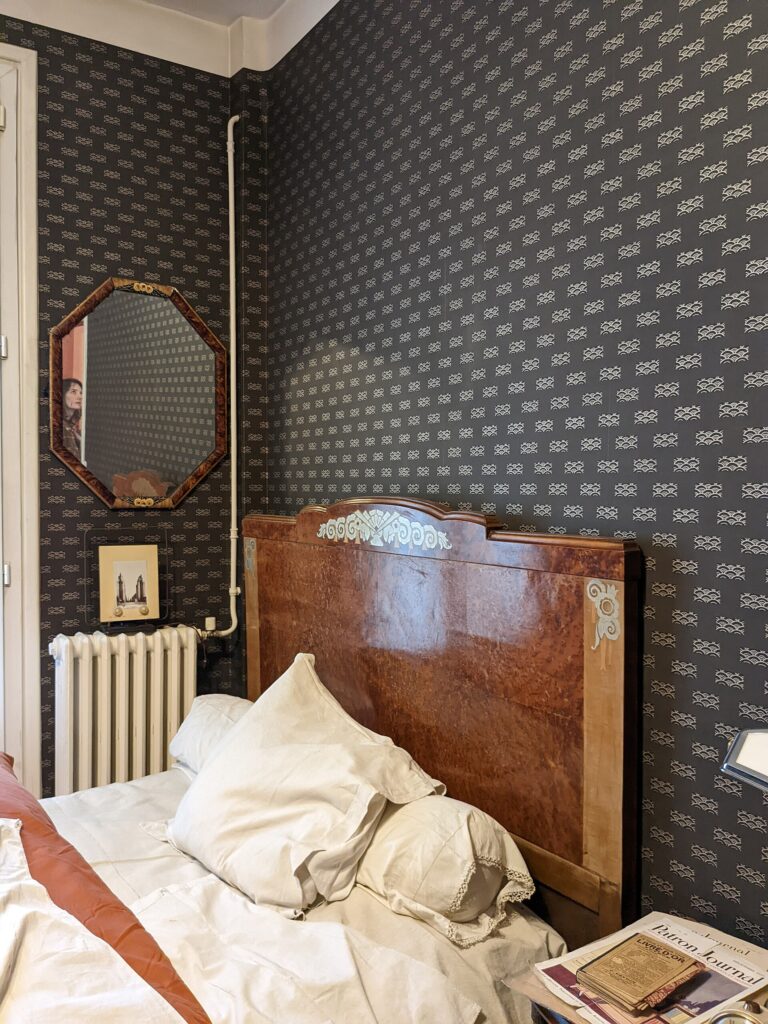 Chambre d'un appartement ancien à Villeurbanne, pièce où poser un climatiseur monobloc silencieux
